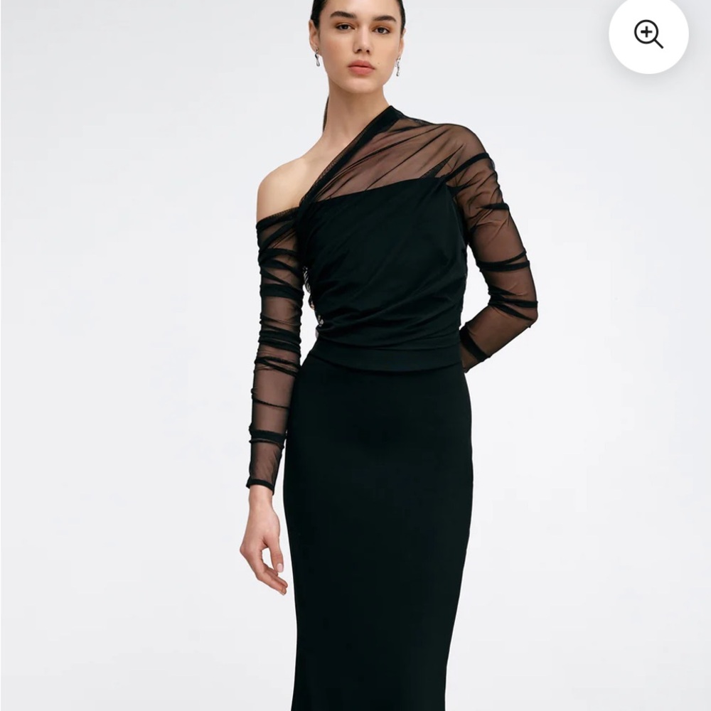 Elegant Black One-Shoulder Dress with Sheer Sleeve